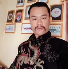 https://gardatipikornews.com.adhyaksanews.com/brimobda-ntb-gotong-royong-pembangunan-pagar-pura-meru-yang-roboh
