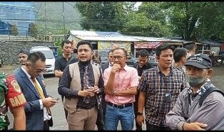 https://gardatipikornews.com.adhyaksanews.com/tingkatkan-kepedulian-sosial-kodim-bojonegoro-gelar-donor-darah-hut-ke-79-persit-kartika-chandra-kirana