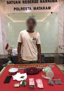 https://gardatipikornews.com.adhyaksanews.com/60-pelajar-resmi-menjadi-anggota-saka-wira-kartika-kodim-0813-bojonegoro