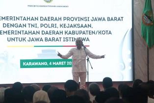 https://gardatipikornews.com.adhyaksanews.com/peduli-warga-dandim-0718-pati-jangan-saling-menunggu-segera-bertindak