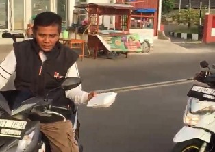 https://gardatipikornews.com.adhyaksanews.com/sinergi-bersama-tni-polri-di-bojonegoro-berbagi-takjil-untuk-masyarakat