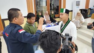 https://gardatipikornews.com.adhyaksanews.com/viral-soal-tiket-di-pantai-minajaya-kadispar-buka-suara