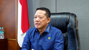 https://gardatipikornews.com.adhyaksanews.com/kejaksaan-agung-memeriksa-5-orang-saksi-terkait-perkara-digitalisasi-pendidikan-kemendikbudristek