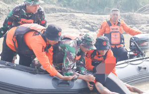 https://gardatipikornews.com.adhyaksanews.com/ptdssp-power-sumsel-menerima-penghargaan-dua-kategori-top-csr-award-2025-top-csr-2025-stars-4-dqn-top-leader-on-csr-commitment-2025