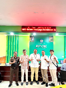 https://gardatipikornews.com.adhyaksanews.com/tokoh-agama-apresiasi-bakti-kesehatan-gratis-dari-polda-sulut-bagi-pengemudi-ojol