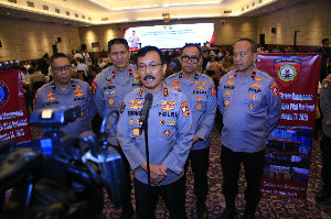 https://gardatipikornews.com.adhyaksanews.com/tim-pakem-kejaksaan-ri-gelar-rapat-aliran-buddha-djawi-wisnu-dan-dampaknya-pada-hak-kependudukan