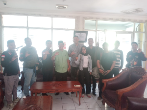 https://gardatipikornews.com.adhyaksanews.com/sebanyak-434-pppk-resmi-terima-sk-pengangkatan-bupati-john-kenedy-azis-berharap-jaga-legalitas-dan-loyalitas-dalam-menjalankan-tugas