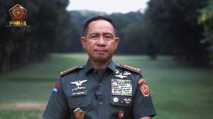 https://gardatipikornews.com.adhyaksanews.com/hut-bhayangkara-ke79-polri-diharapkan-jadi-agen-pemupuk-empati-sosial