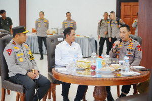 https://gardatipikornews.com.adhyaksanews.com/terpilih-kembali-sebagai-ketua-umum-dpp-gekrafs-kawendra-luktisian-tancap-gas-lakukan-mou-dengan-kementerian-ekonomi-kreatif-gekrafs-sumut-langkah-konkret-ketum-kawe