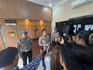 https://gardatipikornews.com.adhyaksanews.com/operasi-patuh-rinjani-2025-masuki-hari-ke11-sat-lantas-polresta-mataram-bagikan-helm-dan-snack-untuk-edukasi-keselamatan