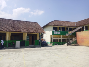 https://gardatipikornews.com.adhyaksanews.com/polda-ntb-sosialisasi-gerakan-pangan-murah-dan-sambangi-nelayan-pantai-mapak-ajak-kibarkan-merah-putih