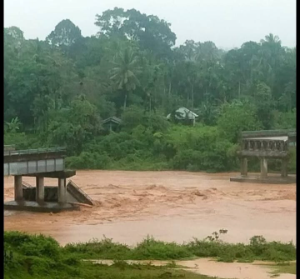 https://gardatipikornews.com.adhyaksanews.com/keluarga-penerima-manfaat-desa-cogreg-kec-parung-menyambut-dengan-antusias-penyaluran-blts-berjalan-kondusif