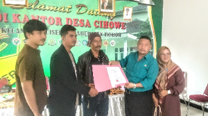 https://gardatipikornews.com.adhyaksanews.com/banjir-rob-lumpuhkan-akses-utama-ke-pelabuhan-roro-kuala-tungkal-kapolres-akbp-agung-basuki-pimpin-evakuasi-dan-siaga-penuh