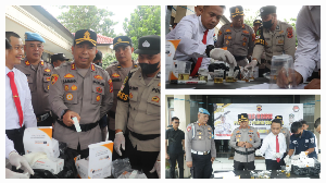 https://gardatipikornews.com.adhyaksanews.com/silaturahmi-jajaran-wartawan-indonesia-dengan-disnakertrans-kabupaten-sukabumi-berlangsung-hangat-dan-penuh-kekeluargaan