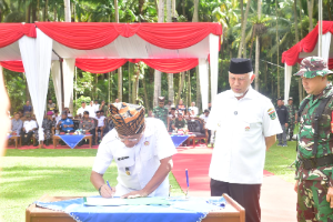 https://gardatipikornews.com.adhyaksanews.com/pemdes-iwul-salurkan-bantuan-pangan-2026-kepada-1652-kpm-dimonitor-kades-nasim-setiawan-se-bhabinmas-sutopo-dan-binwil-berjalan-tanpa-kendala