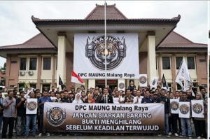 https://gardatipikornews.com.adhyaksanews.com/rizwan-kebijakan-hibah-pemkab-bogor-ke-polres-disorot-diduga-menabrak-imbauan-kpk-dan-timbulkan-ketimpangan