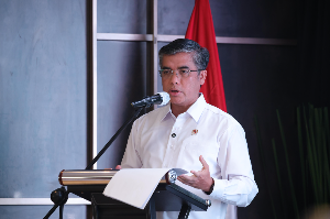 https://gardatipikornews.com.adhyaksanews.com/hadapi-risiko-pekerjaan-tergeser-ai-menaker-ajak-negara-asia-pasifik-perkuat-pelatihan-tenaga-kerja