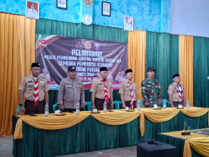 https://gardatipikornews.com.adhyaksanews.com/mewujudkan-masyarakat-sadar-hak-asasi-manusia-melalui-implementasi-p5ham-hj-dewi-asmara-sh-mh-wakil-ketua-komisi-xlll-dpr-dri-di-gedung-disen