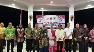 https://gardatipikornews.com.adhyaksanews.com/dpp-arun-dukung-riset-sppg-makan-bergizi-gratis-negara-diminta-tak-kalah-oleh-kartel